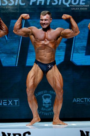 CLASSIC PHYSIQUE 178